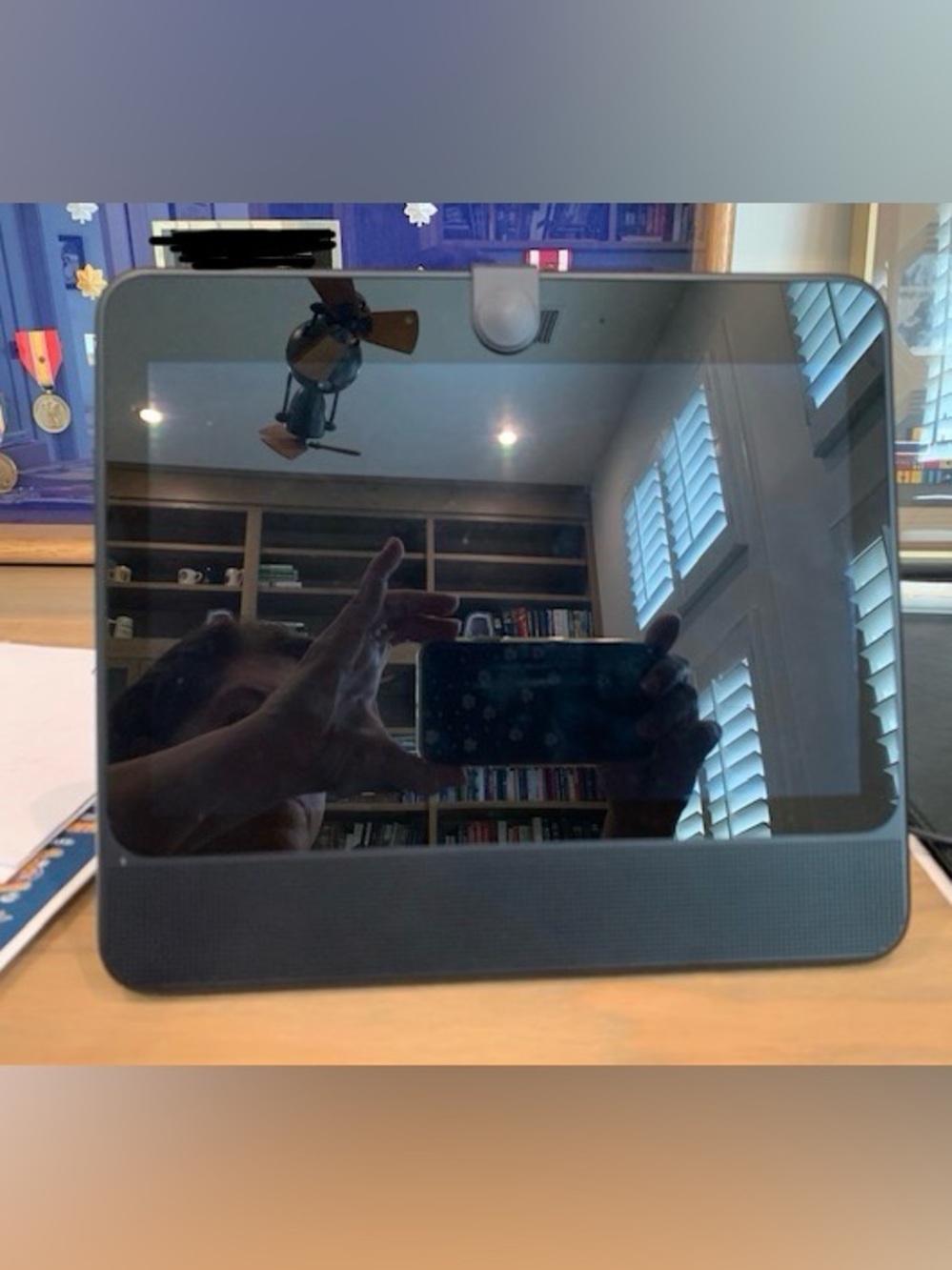Portal from Facebook. Smart, Hands-Free Video Calling with Alexa Built-in Gen 1